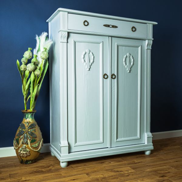 Wardrobe Assembly in Garland