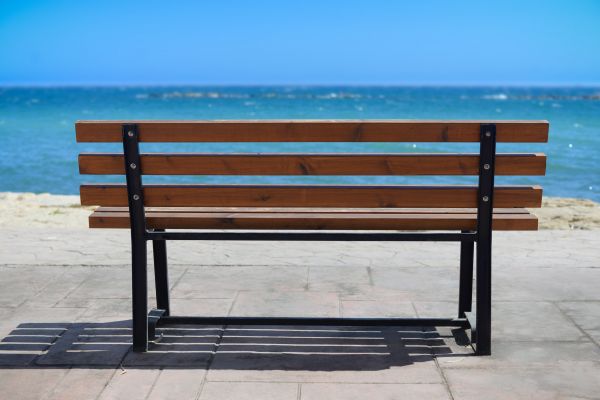 Bench Assembly in Garland