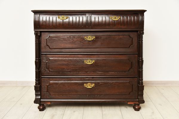 Dresser Assembly in Garland