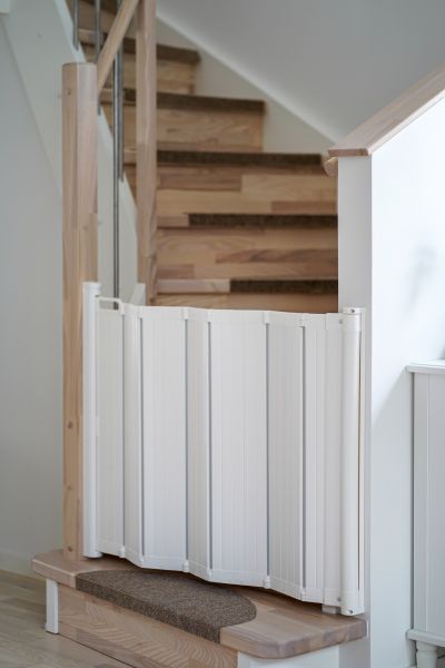Stair Gate Assembly in Garland